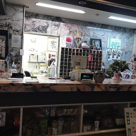 Capsule Hotel Panse Kitakyushu Bagian luar foto